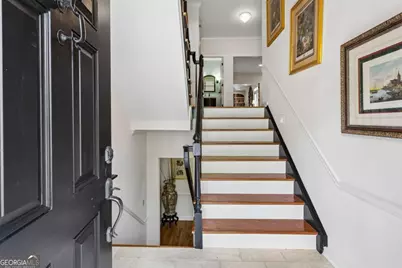 3685 Peachtree Road NE #16, Atlanta, GA 30319 - Photo 5
