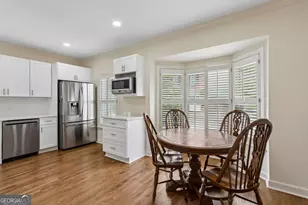 3685 Peachtree Rd NE, Atlanta, GA 30319 - Photo 21
