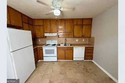 1780 Southgate Lane SE, Conyers, GA 30013 - Photo 5