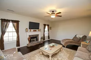 345 Cliffhaven Cir, Newnan, GA 30263 - Photo 7