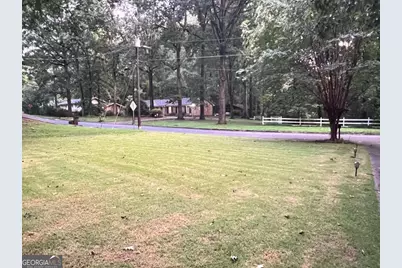 3629 Embry Circle Circle, Atlanta, GA 30341 - Photo 21
