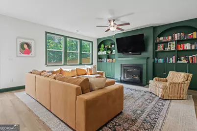 365 Caledonia Court, Peachtree City, GA 30269 - Photo 9