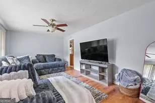 88 Ravenwood Way, Warner Robins, GA 31093 - Photo 3