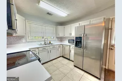 109 Ridgefield Drive, Lagrange, GA 30241 - Photo 9