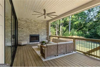 680 Carriage Drive, Sandy Springs, GA 30328 - Photo 21