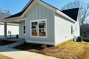 9 Crown St, Lagrange, GA 30240 - Photo 3