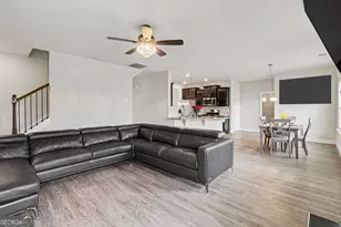 837 Everleigh Ct, Lithia Springs, GA 30122 - Photo 5