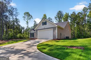 242 Glavine St, Greenville, GA 30222 - Photo 3