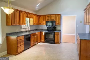 253 Industrial Blvd, Toccoa, GA 30577 - Photo 3