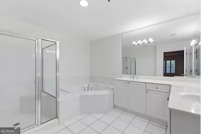 211 Colonial Homes Drive NW #2203, Atlanta, GA 30309 - Photo 23