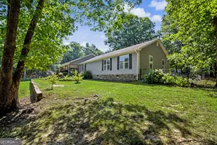 121 Peacock Rd, Barnesville, GA 30204 - Photo 5