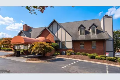 6851 Roswell Road #Q16, Atlanta, GA 30328 - Photo 29