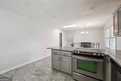 131 Heron Drive, Riverdale, GA 30274 - Photo 11