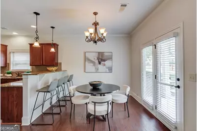 6907 Trailing Ivy Way, Flowery Branch, GA 30542 - Photo 9