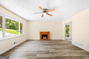 4049 Green Oak Dr, Atlanta, GA 30340 - Photo 5
