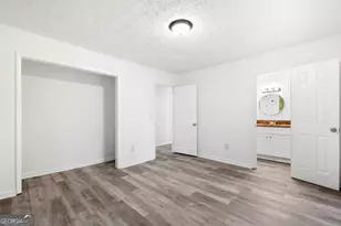 4049 Green Oak Dr, Atlanta, GA 30340 - Photo 17