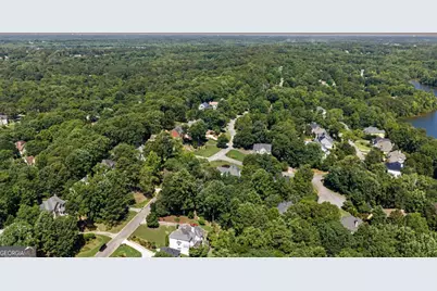810 Southern Shore Drive, Peachtree City, GA 30269 - Photo 5