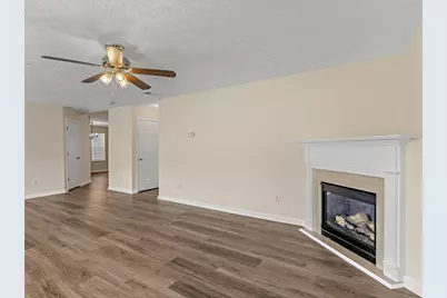 310 Sarasota Lane, Locust Grove, GA 30248 - Photo 17