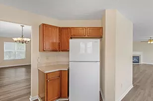 310 Sarasota Ln, Locust Grove, GA 30248 - Photo 9