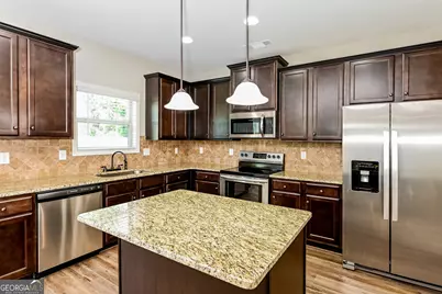 2131 Bridgewater Pass, Hampton, GA 30228 - Photo 3