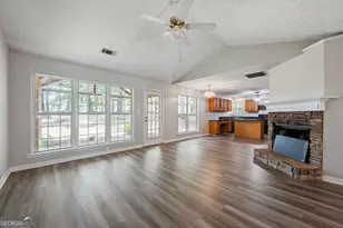 209 Garrison Chase, Senoia, GA 30276 - Photo 3