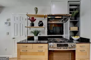 1006 Camden Ct, Atlanta, GA 30327 - Photo 35