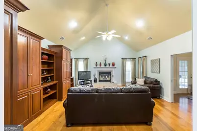 201 Foxridge Drive, Dublin, GA 31021 - Photo 7