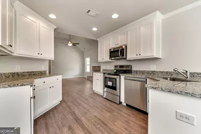 416 Myles Way, Winder, GA 30680 - Photo 5