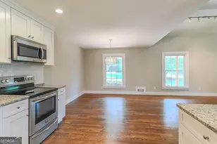 99 Woodvalley Dr, Fayetteville, GA 30215 - Photo 17