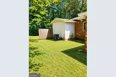 5656 Handley Boulevard, Morrow, GA 30260 - Photo 9
