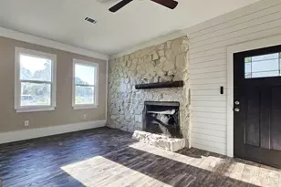 187 Henderson St, Summerville, GA 30747 - Photo 9