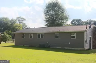 187 Henderson St, Summerville, GA 30747 - Photo 3