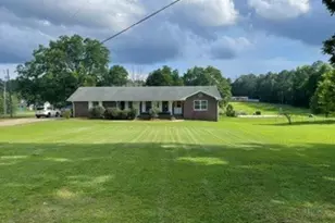 1352 Fairview Rd, Stockbridge, GA 30281 - Photo 1