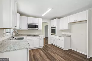 4927 Dillards Mill Way, Peachtree Corners, GA 30096 - Photo 19