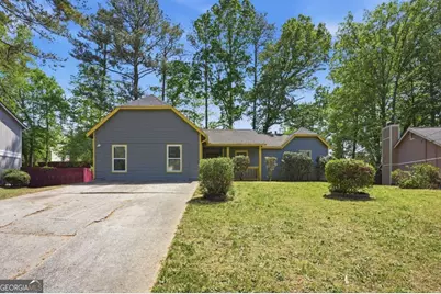 5420 Forest Downs Circle, College Park, GA 30349 - Photo 1