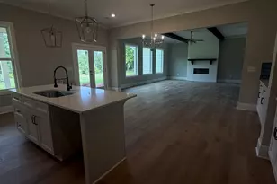 137 Twin Oaks Dr, Hampton, GA 30228 - Photo 3