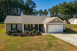 648 Walnut Dr, Hartwell, GA 30643 - Photo 1