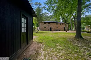 2424 Hanford Dr SW, Atlanta, GA 30315 - Photo 29