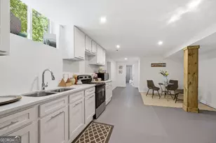 2424 Hanford Dr SW, Atlanta, GA 30315 - Photo 17