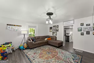 48 Chestnut St, Commerce, GA 30529 - Photo 9