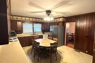 17 Deforest Ave, Trion, GA 30753 - Photo 5