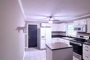 317 Hilltop Circle Extension SW, Mableton, GA 30126 - Photo 7