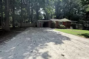 317 Hilltop Circle Extension SW, Mableton, GA 30126 - Photo 3