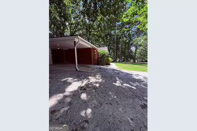 317 Hilltop Circle Extension SW, Mableton, GA 30126 - Photo 5