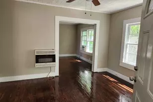 631 Davis Ave, Toccoa, GA 30577 - Photo 7