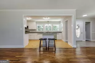 403 Oakland Dr, La Fayette, GA 30728 - Photo 9