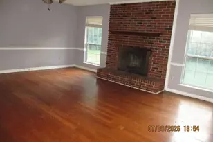 2500 Pin Oak St, Jesup, GA 31546 - Photo 3