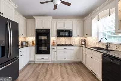 4967 Reed Field Drive NE, Oakwood, GA 30566 - Photo 3