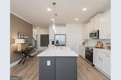 6017 Silverbell Drive, Flowery Branch, GA 30542 - Photo 7
