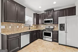 66 Matador Way, Newnan, GA 30263 - Photo 17